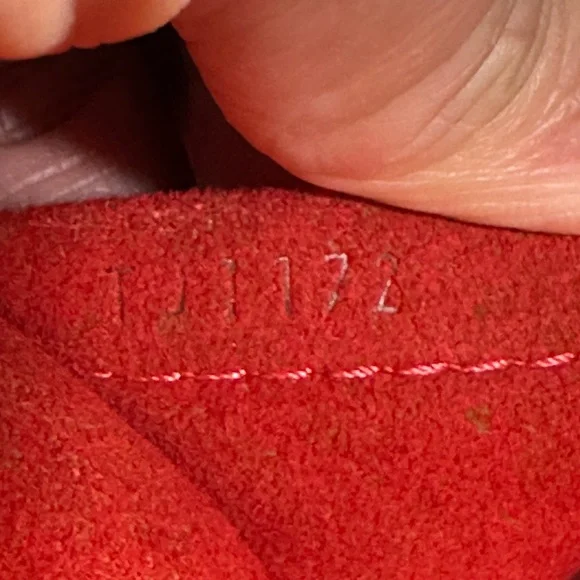 LOUIS VUITTON Trevi PM. Damier ebene shoulder bag with COA and dustbag. - Picture 11 of 17